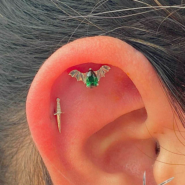 激安直営店 Bat Jewelry Junipurr – CZ Emerald with ボール