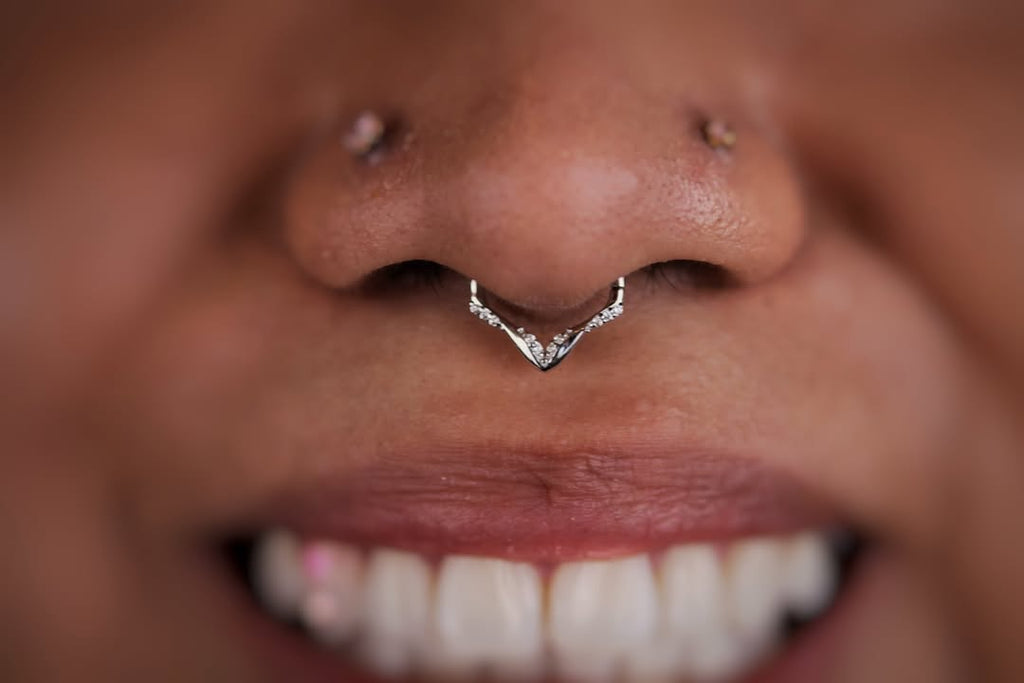 How a Septum Clicker Can Save Time During Jewelry Changes