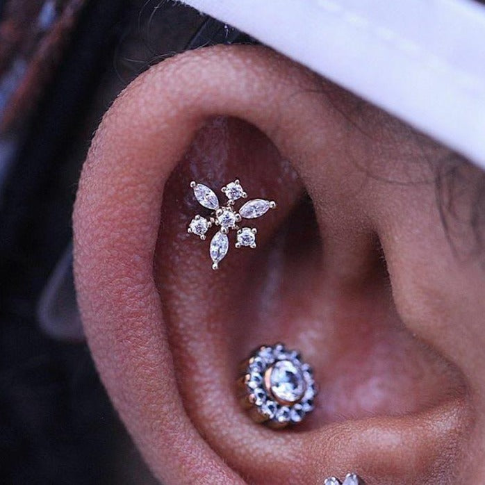 Gold Snowflake - Anna