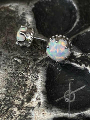 Crown-Set with Opal